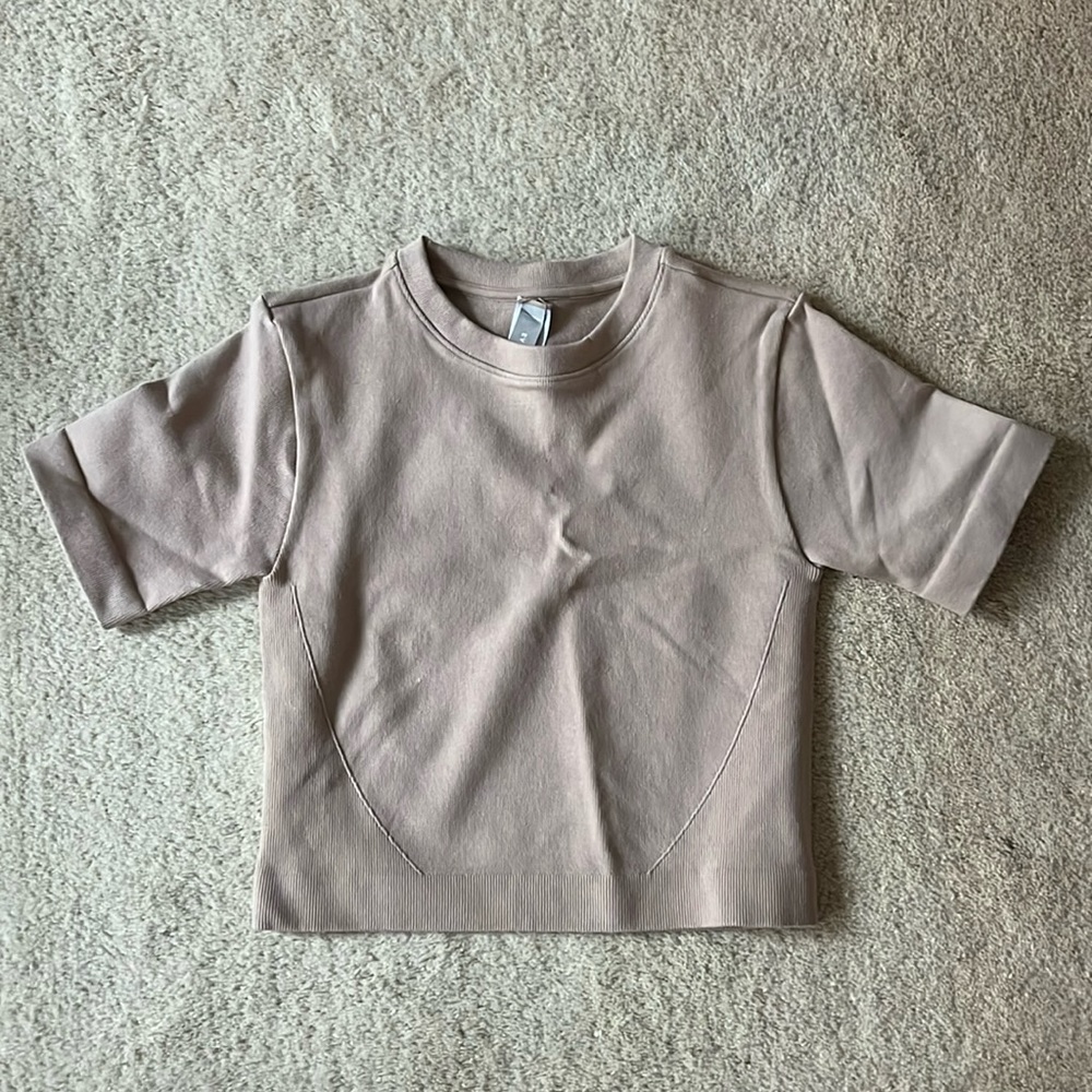 Everlane Athletic Top